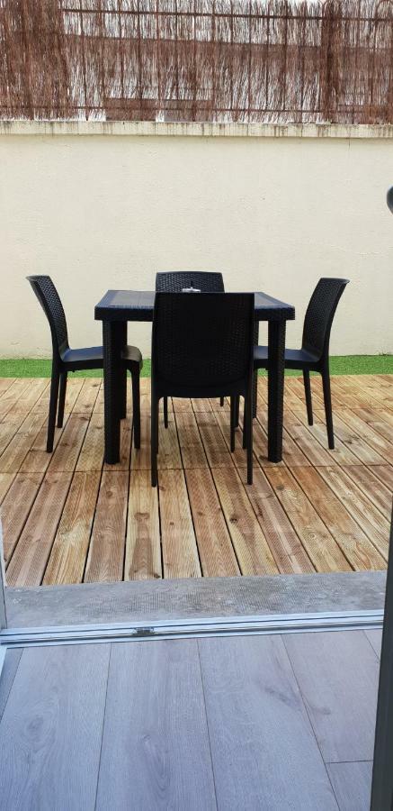 شقة Le P'Tit Atelier, Terrasse Privative لوريا المظهر الخارجي الصورة